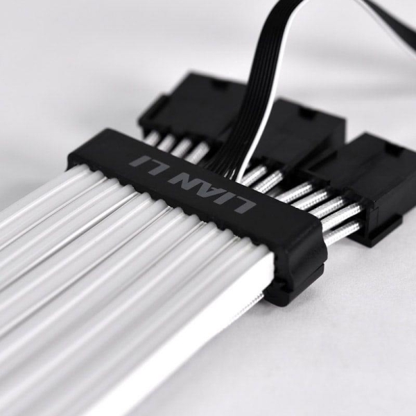 Kabel zasilający Lian Li Strimer Plus Triple 8-Pin RGB PCIe VGA + kontroler-27743358